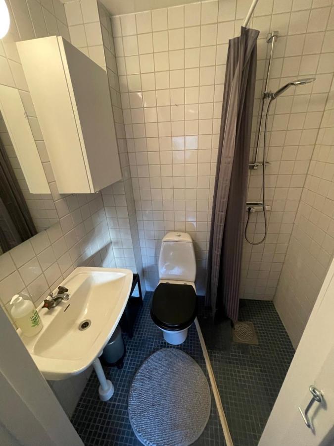 Small House Уппсала Экстерьер фото